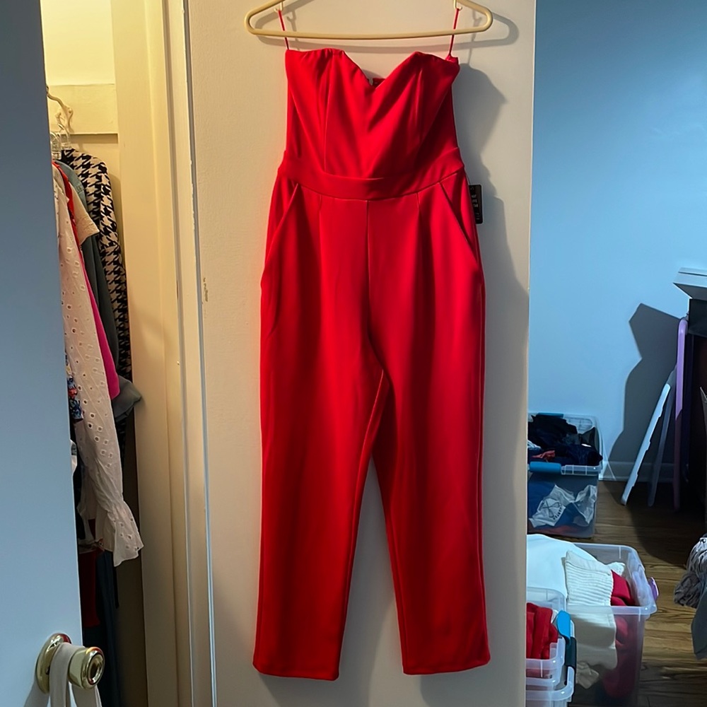 Express strapless jumpsuit Sz 2 NWT